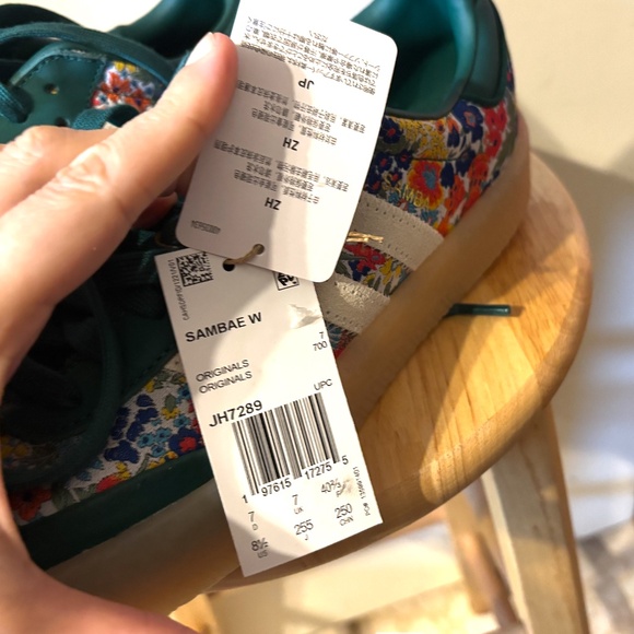 Adidas limited edition green floral Sambae sneakers made with Liberty fabric NWT - Picture 9 of 11